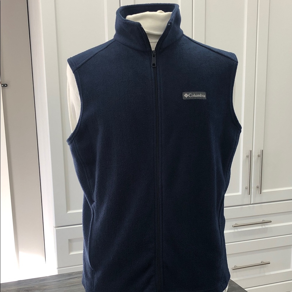 Columbia Navy Blue Fleece Vest – Men’s Medium